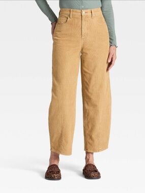 Universal Thread™ Women's High-Rise Corduroy Barrel Jeans - Tan 2, 6, 10, or 14